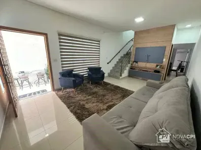 Sobrado com 3 Quartos à venda, 127m² no Tupi, Praia Grande