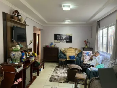 Casa com 3 Quartos à venda, 200m² no Guará II, Brasília