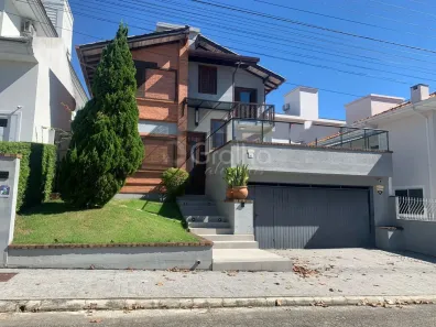Casa com 3 Quartos para alugar, 202m² no Pedra Branca, Palhoça