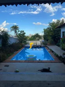 Casa com 4 Quartos à venda, 310m² no Cidade Jardim, Uberlândia
