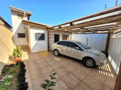 Casa com 2 Quartos à venda, 130m² no Massaguaçu, Caraguatatuba
