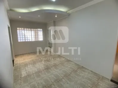 Casa com 4 Quartos à venda, 256m² no Brasil, Uberlândia