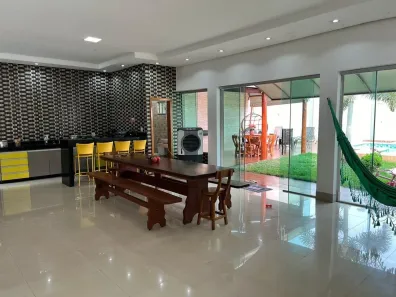 Casa com 3 Quartos à venda, 180m² no Vila Oliveira, Aparecida de Goiânia