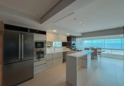 Apartamento com 4 Quartos à venda, 154m² no Centro, Balneário Camboriú