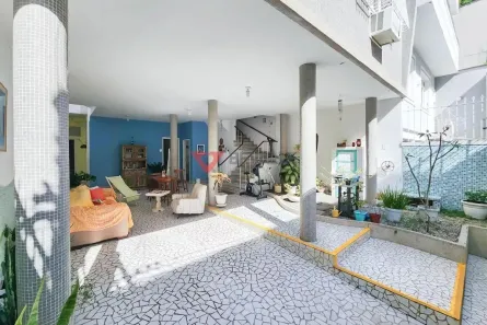 Casa com 6 Quartos à venda, 250m² no Botafogo, Rio de Janeiro