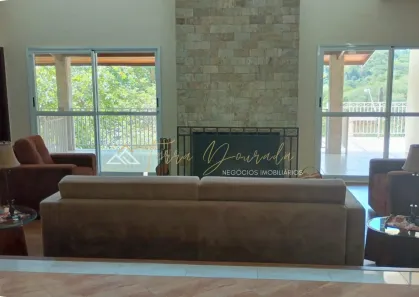 Casa com 3 Quartos à venda, 1009m² no , Santo Antônio do Pinhal