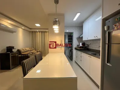 Apartamento com 2 Quartos à venda, 80m² no Agronômica, Florianópolis