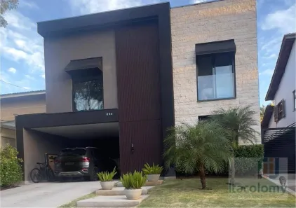 Casa de Condomínio com 4 Quartos à venda, 300m² no Alphaville, Santana de Parnaíba