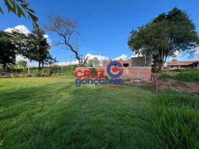 Fazenda/Sítio com 2 Quartos à venda, 218m² no Chácara Rupiara, Rio Claro