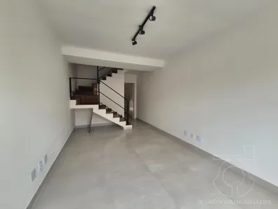 Casa de Condomínio com 2 Quartos à venda, 67m² no Granja Viana, Cotia