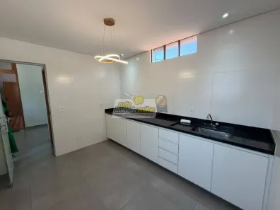 Casa com 3 Quartos para alugar, 183m² no Centro, Uberaba