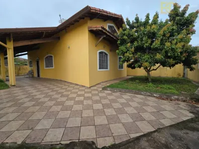 Casa com 3 Quartos à venda, 159m² no Centro, Peruíbe
