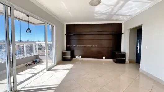 Apartamento com 3 Quartos à venda, 154m² no Mercês, Uberaba