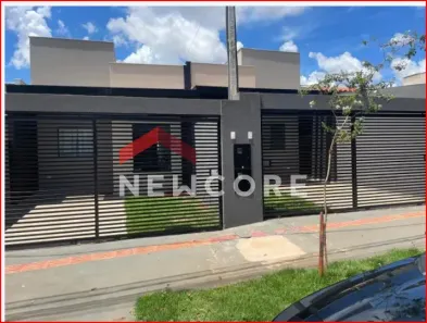 Casa com 2 Quartos à venda, 55m² no Jardim Padovani, Londrina