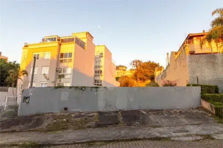 Lote/Terreno à venda, 1870m² no Menino Deus, Porto Alegre
