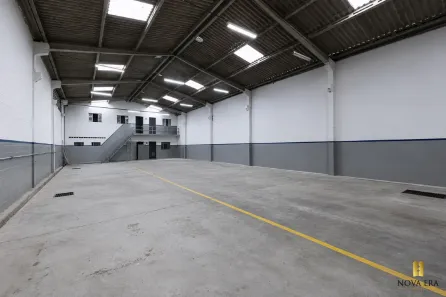 Galpão/Depósito/Armazém para alugar, 420m² no Tarumã, Curitiba