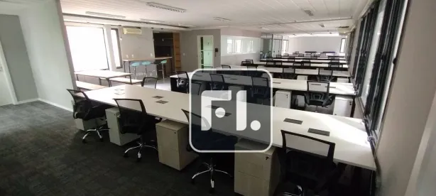 Sala Comercial para venda ou aluguel, 266m² no Cidade Monções, São Paulo