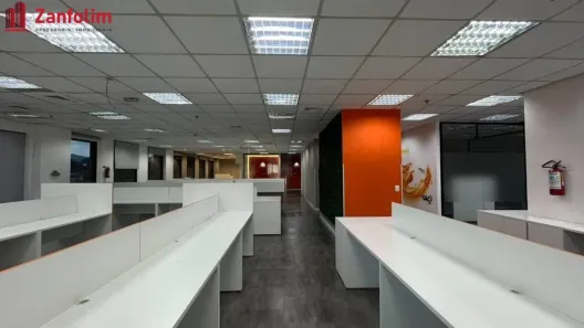 Sala Comercial para alugar, 720m² no Dezoito do Forte Empresarial/Alphaville., Barueri