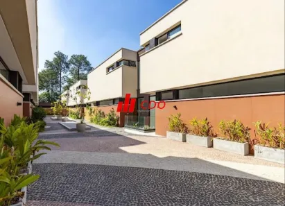 Casa de Condomínio com 4 Quartos à venda, 541m² no Jardim Cordeiro, São Paulo
