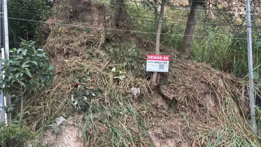 Lote/Terreno à venda, 210m² no Recanto Vista Alegre, Cotia