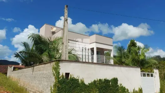 Casa com 3 Quartos à venda, 190m² no Lageado Baixo, Guabiruba