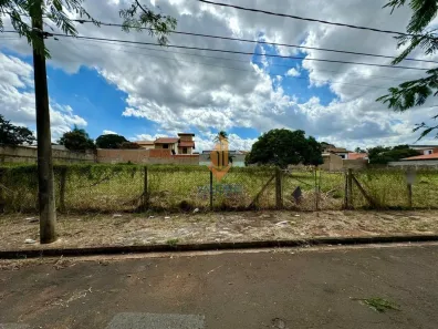 Lote/Terreno à venda, 300m² no Cidade Universitária, Campinas