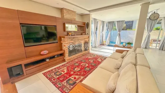 Casa de Condomínio com 3 Quartos à venda, 800m² no Querência, Viamão