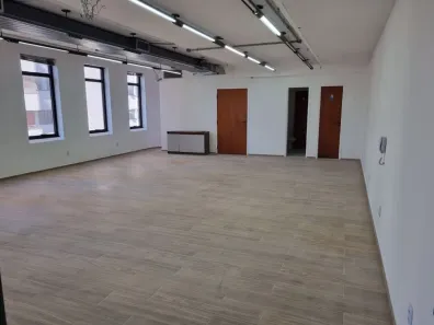 Sala Comercial à venda, 104m² no Cidade Monções, São Paulo