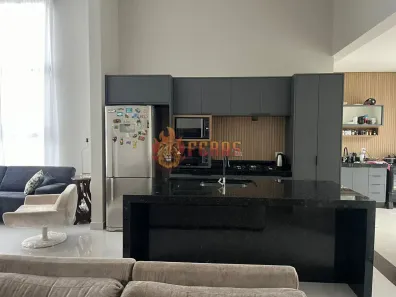 Casa de Condomínio com 3 Quartos à venda, 196m² no Aparecidinha, Sorocaba