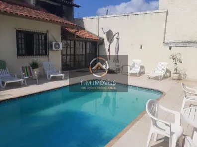 Casa com 5 Quartos à venda, 210m² no Piratininga, Niterói