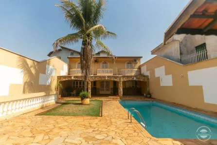 Casa com 3 Quartos à venda, 227m² no Parque Santa Cecília, Piracicaba