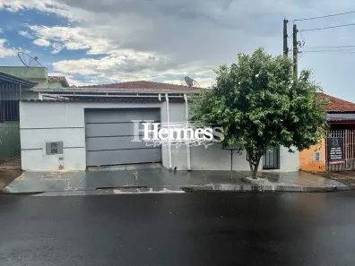 Casa com 3 Quartos à venda, 188m² no Santa Cecília, Paulínia