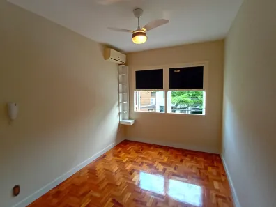 Apartamento com 2 Quartos para alugar, 57m² no Menino Deus, Porto Alegre