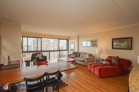 Apartamento com 3 Quartos à venda, 122m² no Três Figueiras, Porto Alegre