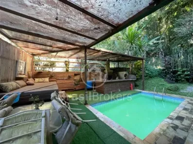 Casa de Condomínio com 3 Quartos à venda, 857m² no Vargem Pequena, Rio de Janeiro