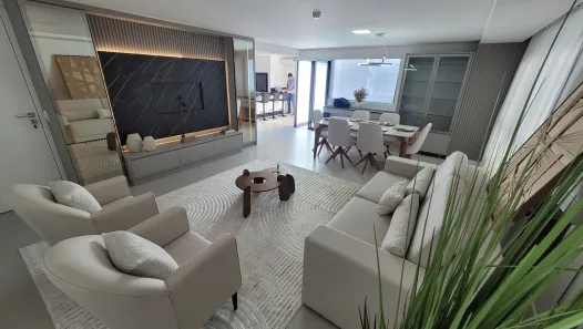 Cobertura com 2 Quartos para alugar, 216m² no Centro, Balneário Camboriú