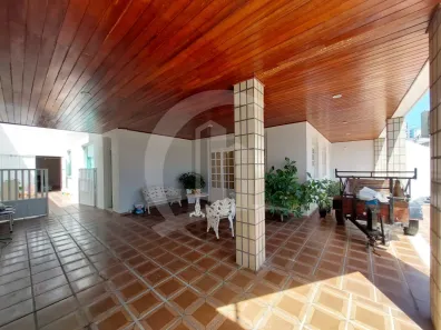 com 2 Quartos para alugar, 200m² no Grageru, Aracaju