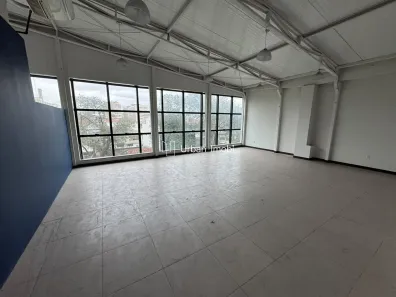 Sala Comercial com 6 Quartos para alugar, 200m² no Vila Santa Cecília, Volta Redonda