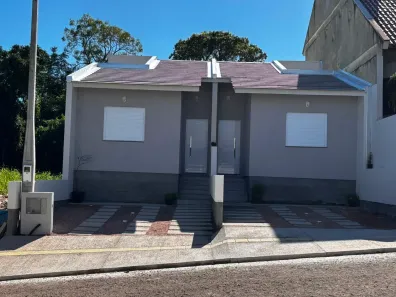 Casa com 2 Quartos para alugar, 50m² no Loteamento Jardim Timbaúva, Gravataí