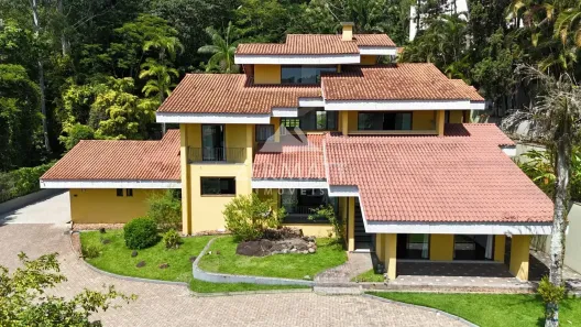 Casa com 5 Quartos à venda, 768m² no Escola Agrícola, Blumenau
