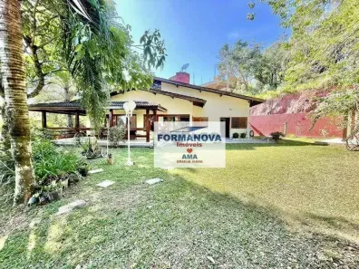 Casa de Condomínio com 5 Quartos à venda, 446m² no Jardim Ana Estela, Carapicuíba