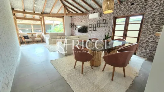Casa com 4 Quartos à venda, 320m² no Jardim Acapulco, Guarujá
