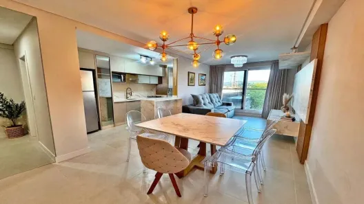 Apartamento com 2 Quartos à venda, 74m² no Jurerê Internacional, Florianópolis
