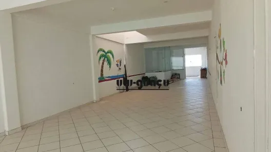 Ponto Comercial para alugar, 250m² no Centro, Itu