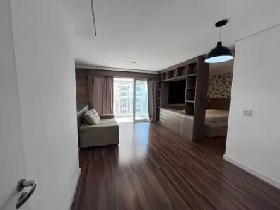 Apartamento com 1 Quarto para alugar, 50m² no Sítio Tamboré Alphaville, Barueri