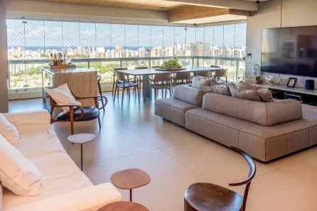 Apartamento com 4 Quartos para alugar, 155m² no Itaigara, Salvador