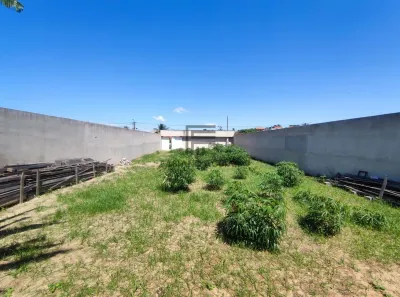 Lote/Terreno à venda, 360m² no Vila Capri, Araruama