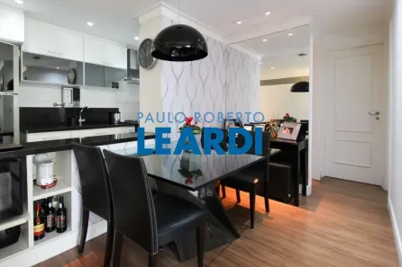 Apartamento com 2 Quartos à venda, 60m² no Vila Nova Conceição, São Paulo