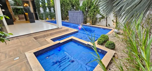 Sobrado com 3 Quartos à venda, 446m² no Jardins Valência, Goiânia
