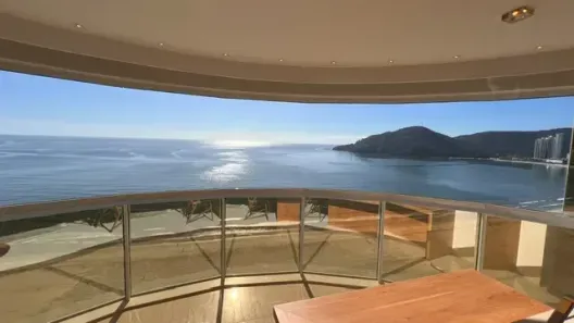 Apartamento com 3 Quartos para alugar, 175m² no Centro, Balneário Camboriú